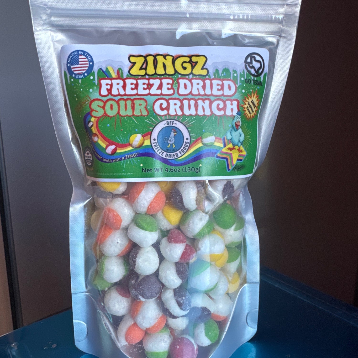 Freeze-dried fruit-flavored candy bite-sized pieces
